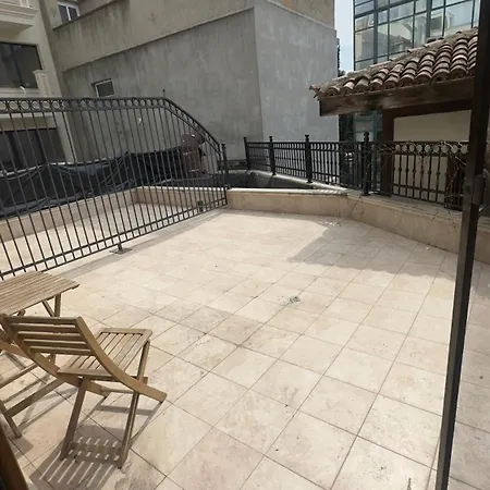 Apartman Paradise *